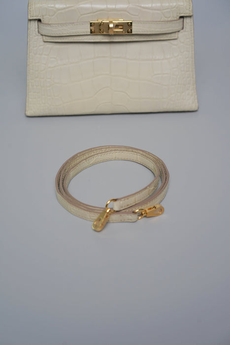 Hermes Kelly 20 in Beton Matte Croc Ghw