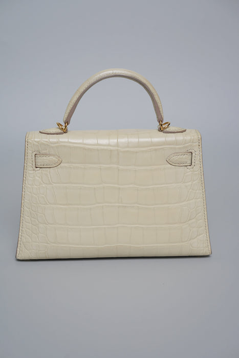 Hermes Kelly 20 in Beton Matte Croc Ghw