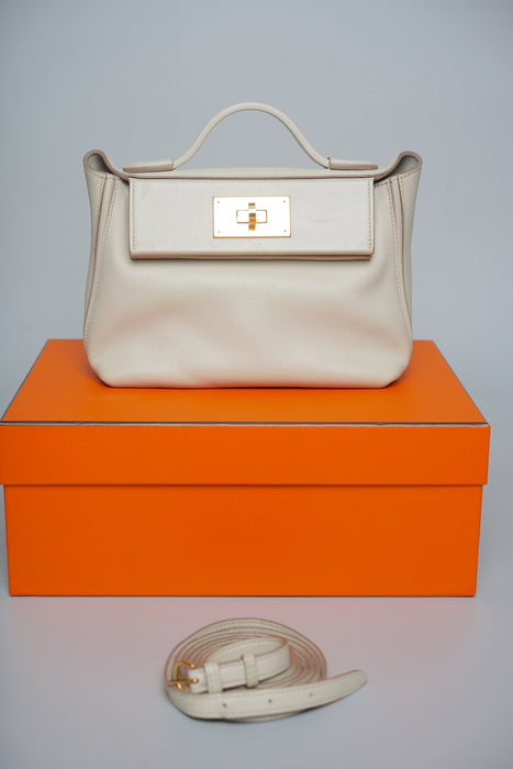 Hermes 2424-21 in Beton Evercolor Ghw