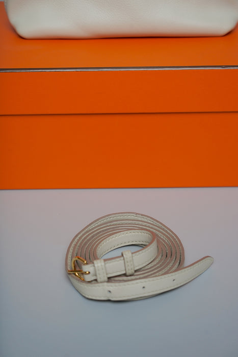 Hermes 2424-21 in Beton Evercolor Ghw