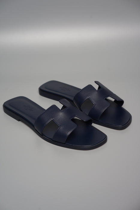 Hermes Oran Sandals in Navy (Brand New)