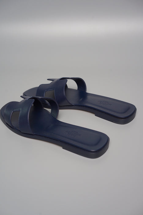 Hermes Oran Sandals in Navy (Brand New)