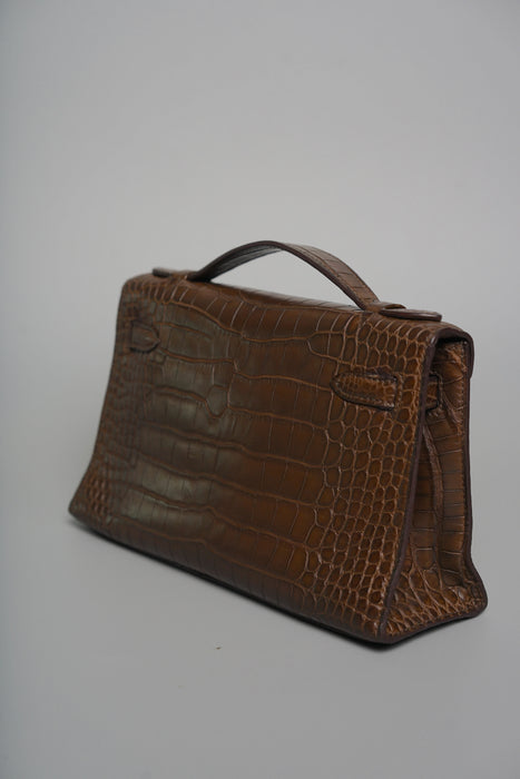 Hermes Kelly Pochette in Havana Matte Alligator Phw