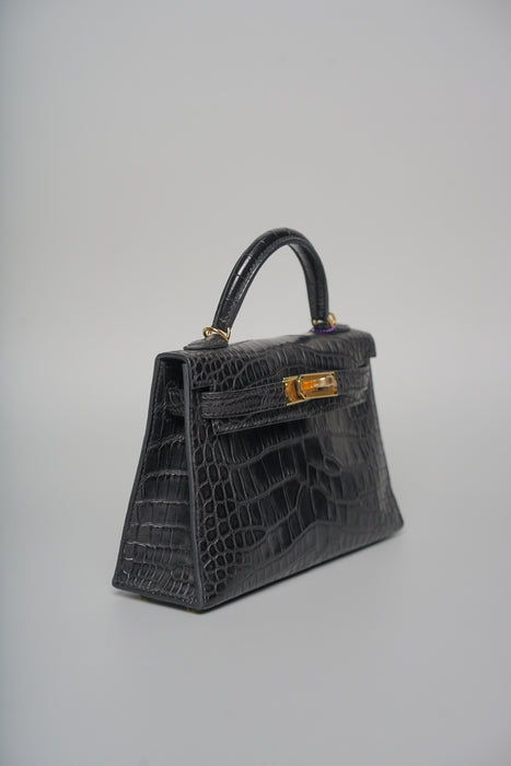 Hermes Kelly 25 in Black Shiny Alligator Ghw