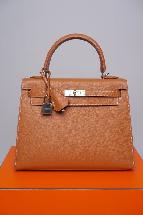 Hermes Kelly 25 II Sellier in Gold Epsom Electrum (Brand New)