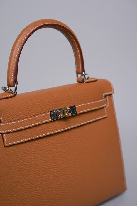 Hermes Kelly 25 II Sellier in Gold Epsom Electrum (Brand New)