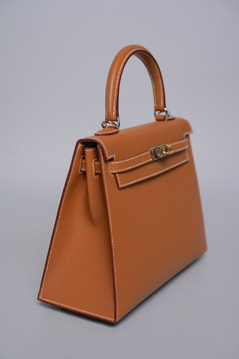 Hermes Kelly 25 II Sellier in Gold Epsom Electrum (Brand New)