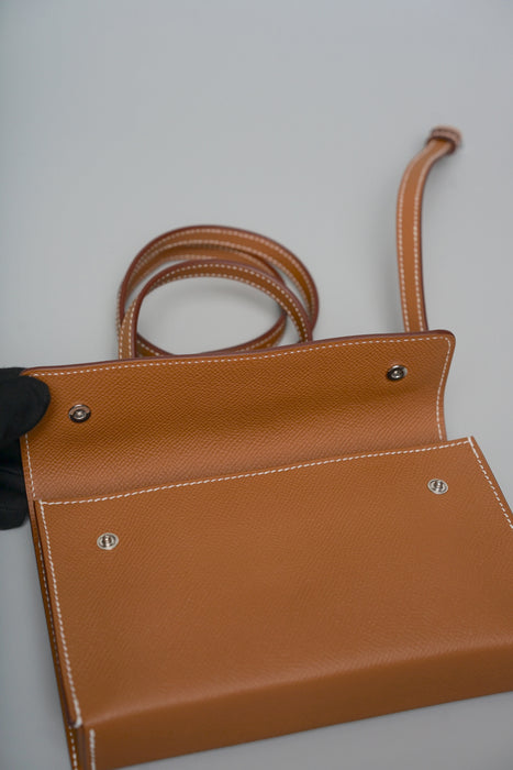 Hermes Snap Wallet in Gold Phw (Brand New)