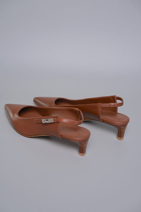 Hermes Lover 40 Pump in Gold Size 37 (Brand New)