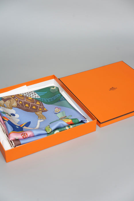 Hermes "Story" Scarf 90 x 90cm in Bleu Lavande/Vert/Rose