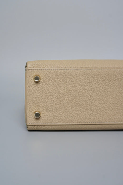 Hermes Kelly 25 in Trench Togo Permabrass (Brand New)