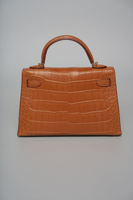 Hermes Kelly 20 in Gold Matte Alligator Ghw (Brand New)