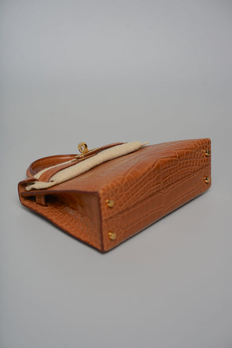 Hermes Kelly 20 in Gold Matte Alligator Ghw (Brand New)