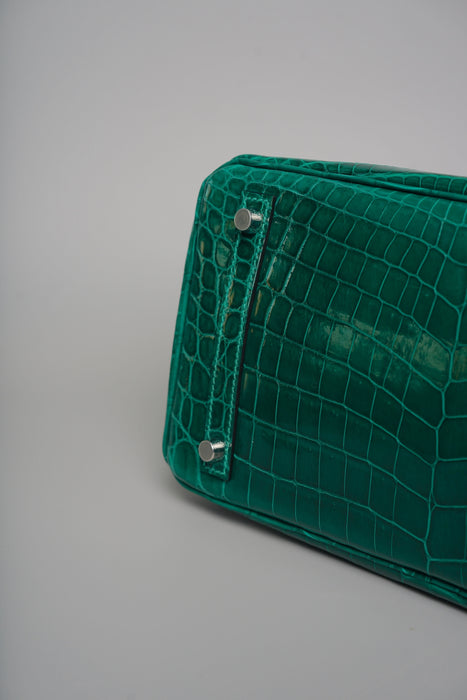 Hermes Birkin 30 in Vert Emerald Shiny Alligator Phw