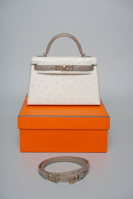 Hermes HSS Kelly 20 in Beton x Gris Ostrich Permabrass (Brand New)