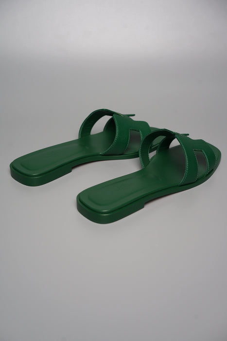 Hermes Oran Sandals in Green Size 38 (Brand New)