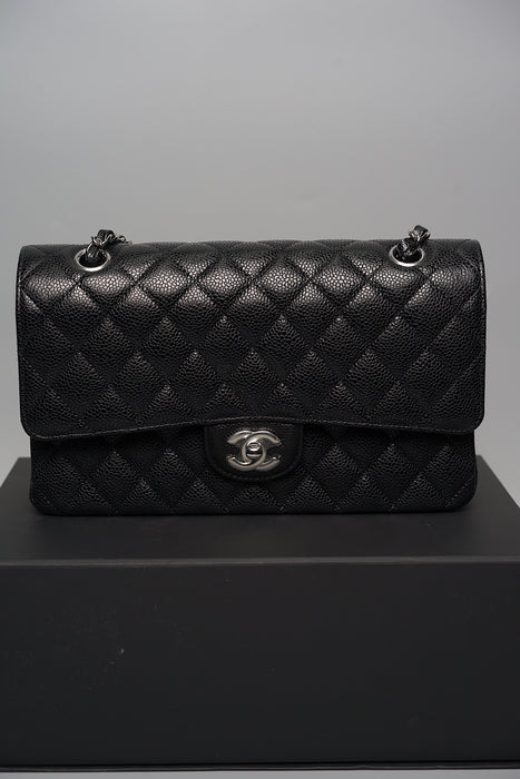 Chanel Classic Double Flap Medium in Black Caviar Shw (Brand new)