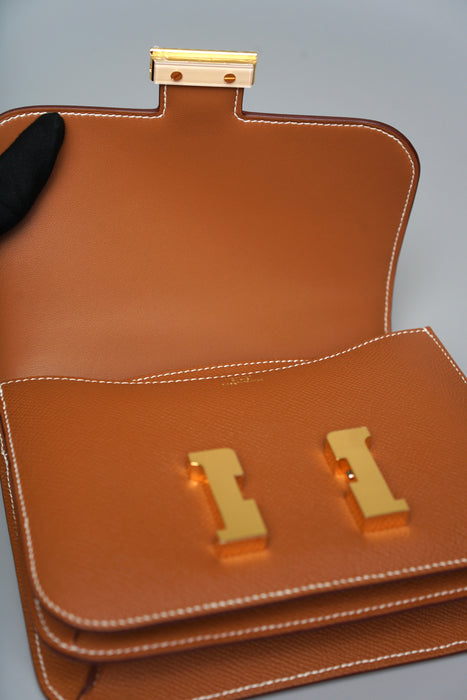 Hermes Constance 18 in Gold Epsom Ghw (Brand New)