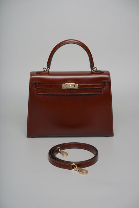 Hermes Kelly 25 in Terre Box Permabrass (Brand New)