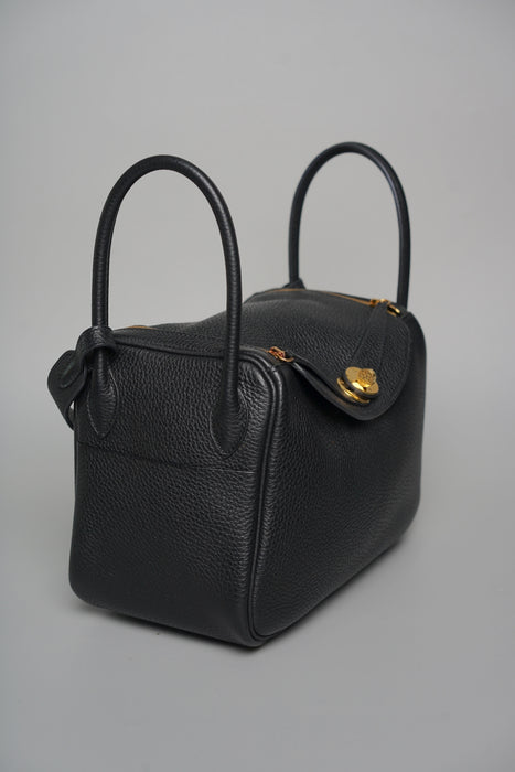 Hermes Lindy 26 in Noir Ghw