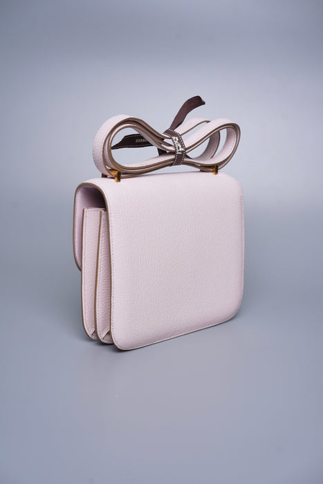 Hermes Constance 18 in Mauve Pale Chevre Rghw