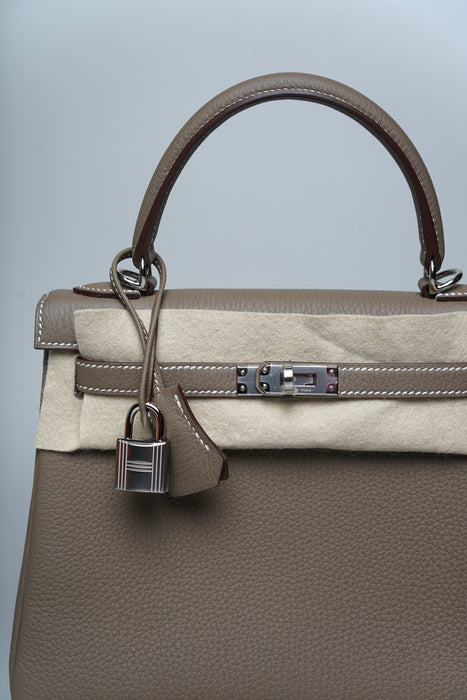 Hermes Retourne Kelly 25 in Etoupe Togo Phw (Brand New)