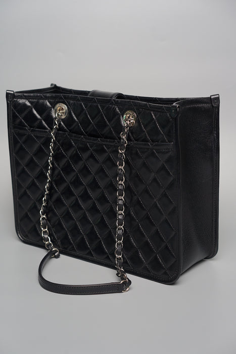 Chanel Black Distressed Calfskin Tote in Shw