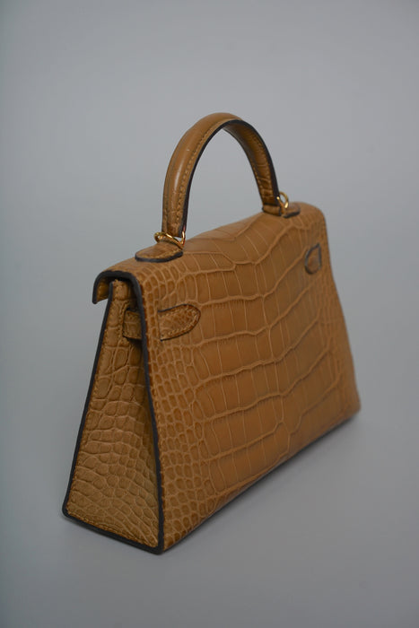 Hermes Kelly 20 in Kraft Matte Alligator Ghw (Brand New)
