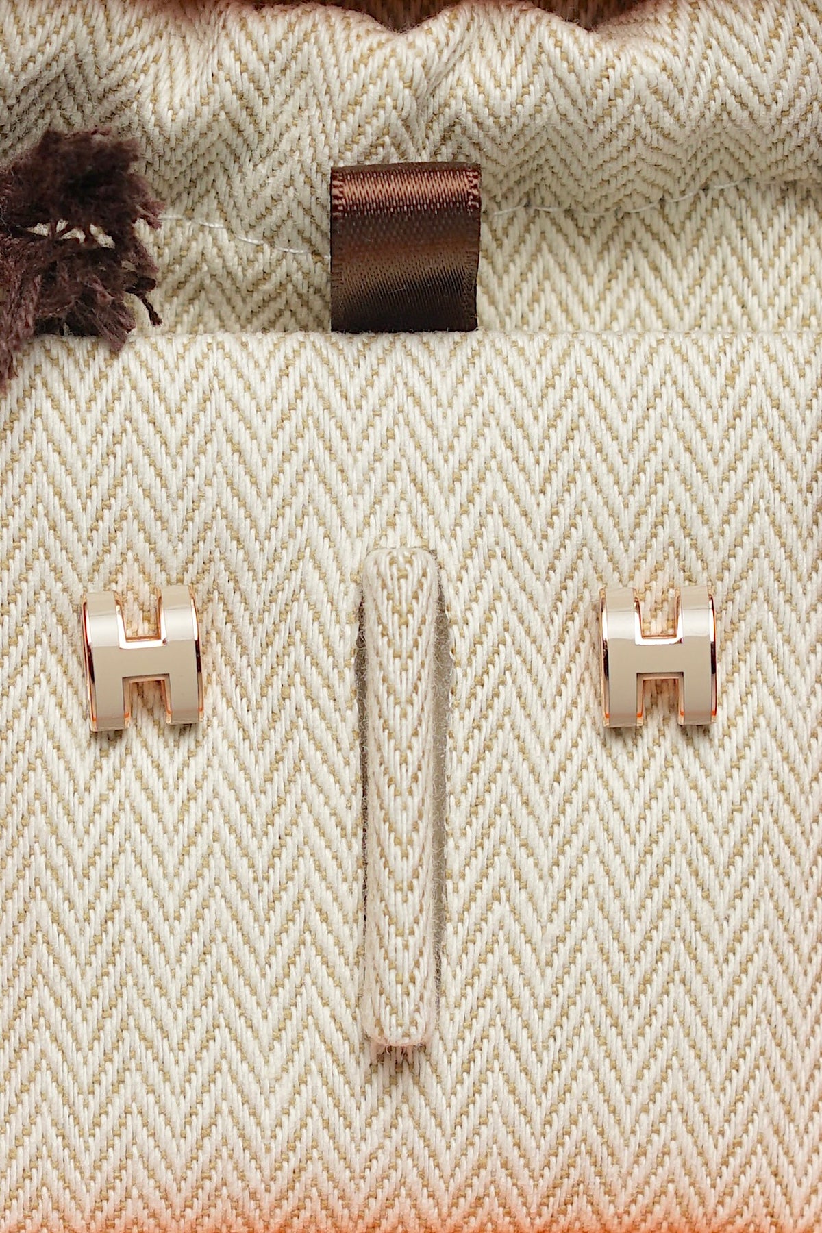 Hermes Mini Pop H Earrings in Marron Glace Rghw– orangeporter