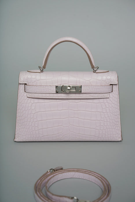 Hermes Kelly 20 in Mauve Pale Boreal Satine Alligator Phw (Brand New)
