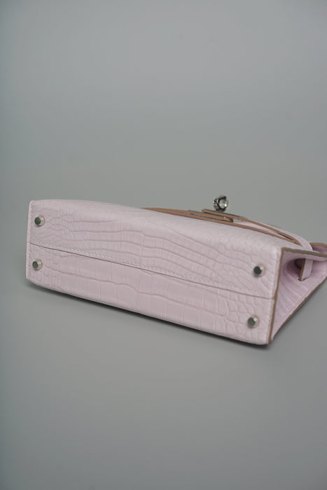 Hermes Kelly 20 in Mauve Pale Boreal Satine Alligator Phw (Brand New)