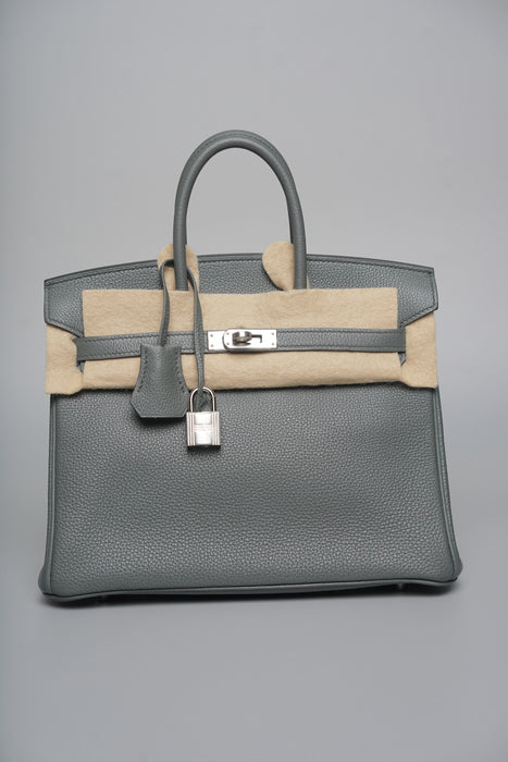 Hermes Birkin 25 in Vert Amande Togo Phw