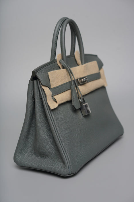 Hermes Birkin 25 in Vert Amande Togo Phw