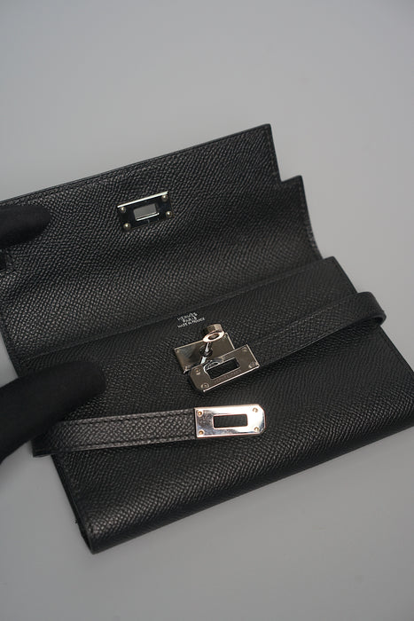 Hermes Kelly Trifold Wallet in Noir Phw