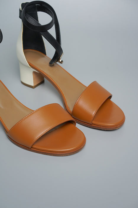 Hermes Manege Sandals in Natural/Blanc/Noir Phw Size 36