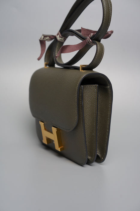 Hermes Constance 18 in Vert De Gris Ghw