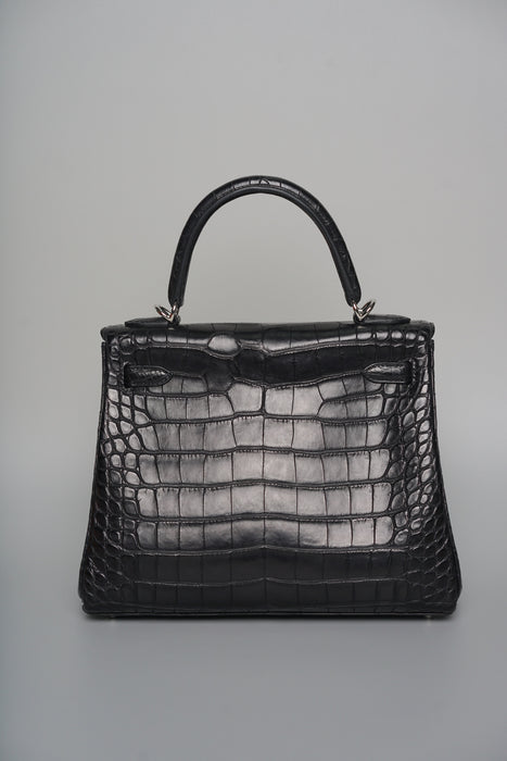 Hermes Kelly 25 in Black Matte Phw (Brand New)