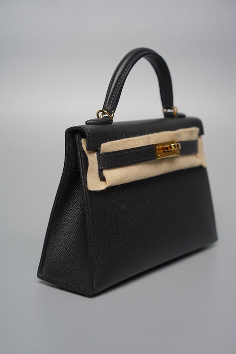 Hermes Kelly 20 in Black Ghw (Brand New)