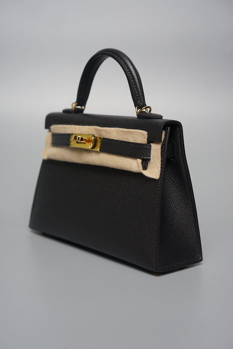 Hermes Kelly 20 in Black Ghw (Brand New)