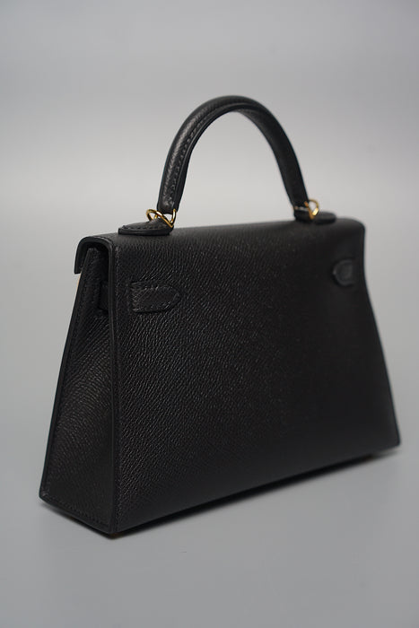 Hermes Kelly 20 in Black Ghw (Brand New)