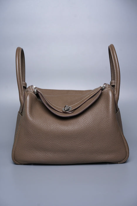 Hermes Lindy 30 in Etoupe Phw