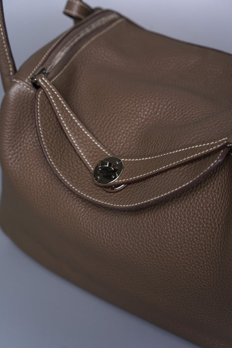 Hermes Lindy 30 in Etoupe Phw