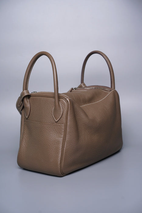 Hermes Lindy 30 in Etoupe Phw