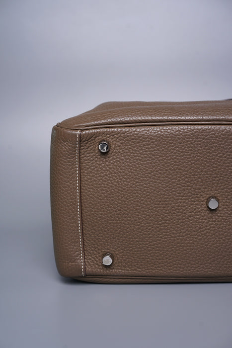 Hermes Lindy 30 in Etoupe Phw