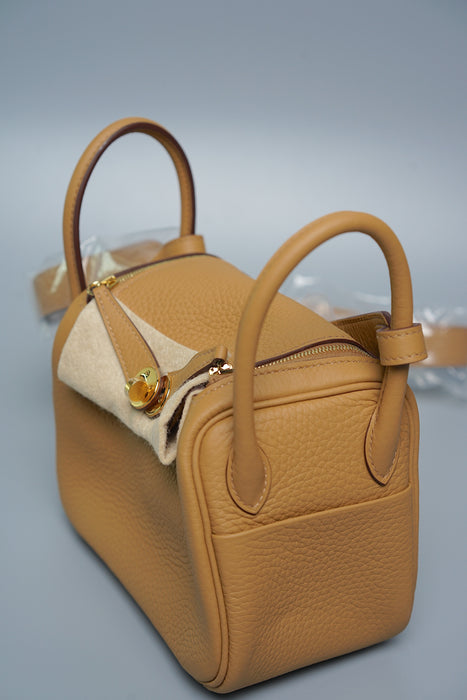 Hermes Mini Lindy in Biscuit Ghw (Brand New)