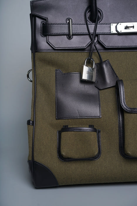Hermes Birkin 40 HAC in Cargo Vert Militaire/Noir Evercalf/Toile Phw