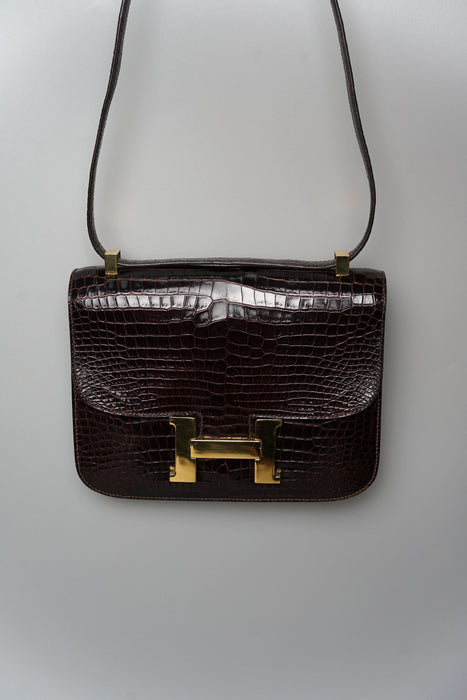 Hermes Constance 23 in Vintage Brown Porosus Shiny Croc Ghw