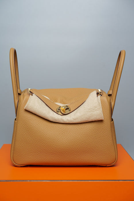 Hermes Lindy 26 in Biscuit Ghw (Brand New)