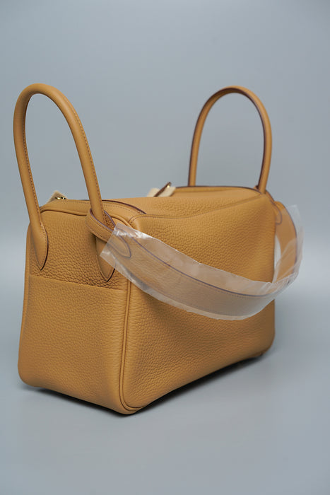 Hermes Lindy 26 in Biscuit Ghw (Brand New)