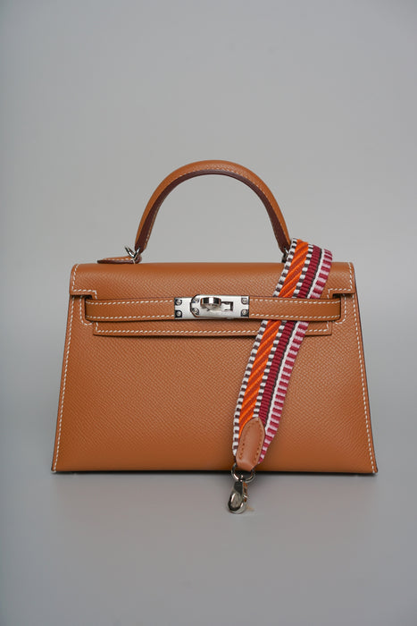 Hermes Kelly 20 in Gold Epsom Phw (Brand new) + extra strap